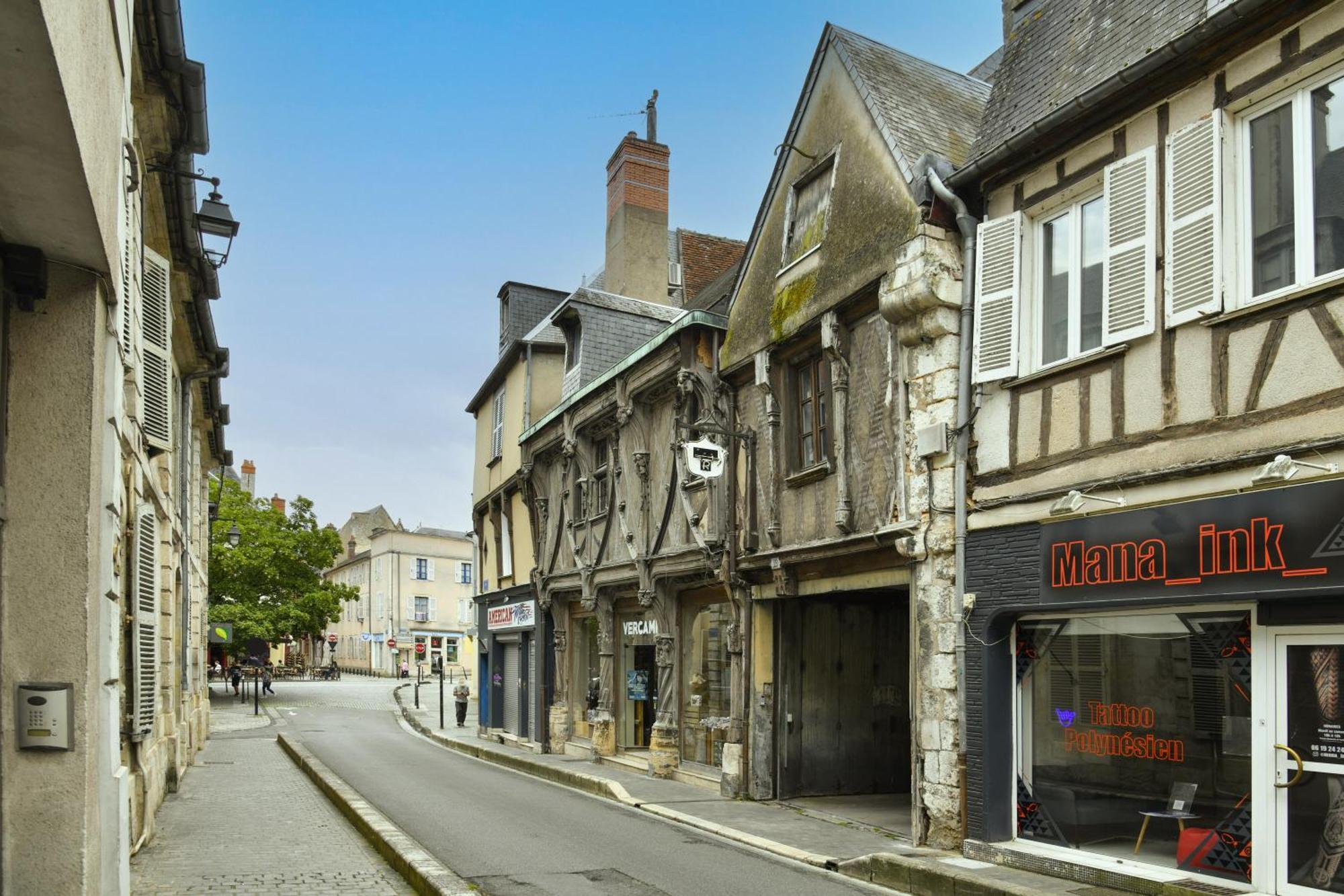 La Dame Blanche - Appartement Hypercentre Historique 부르주 외부 사진